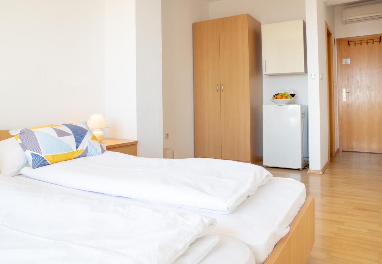 Steko Accomodations Makarska Ngoại thất bức ảnh