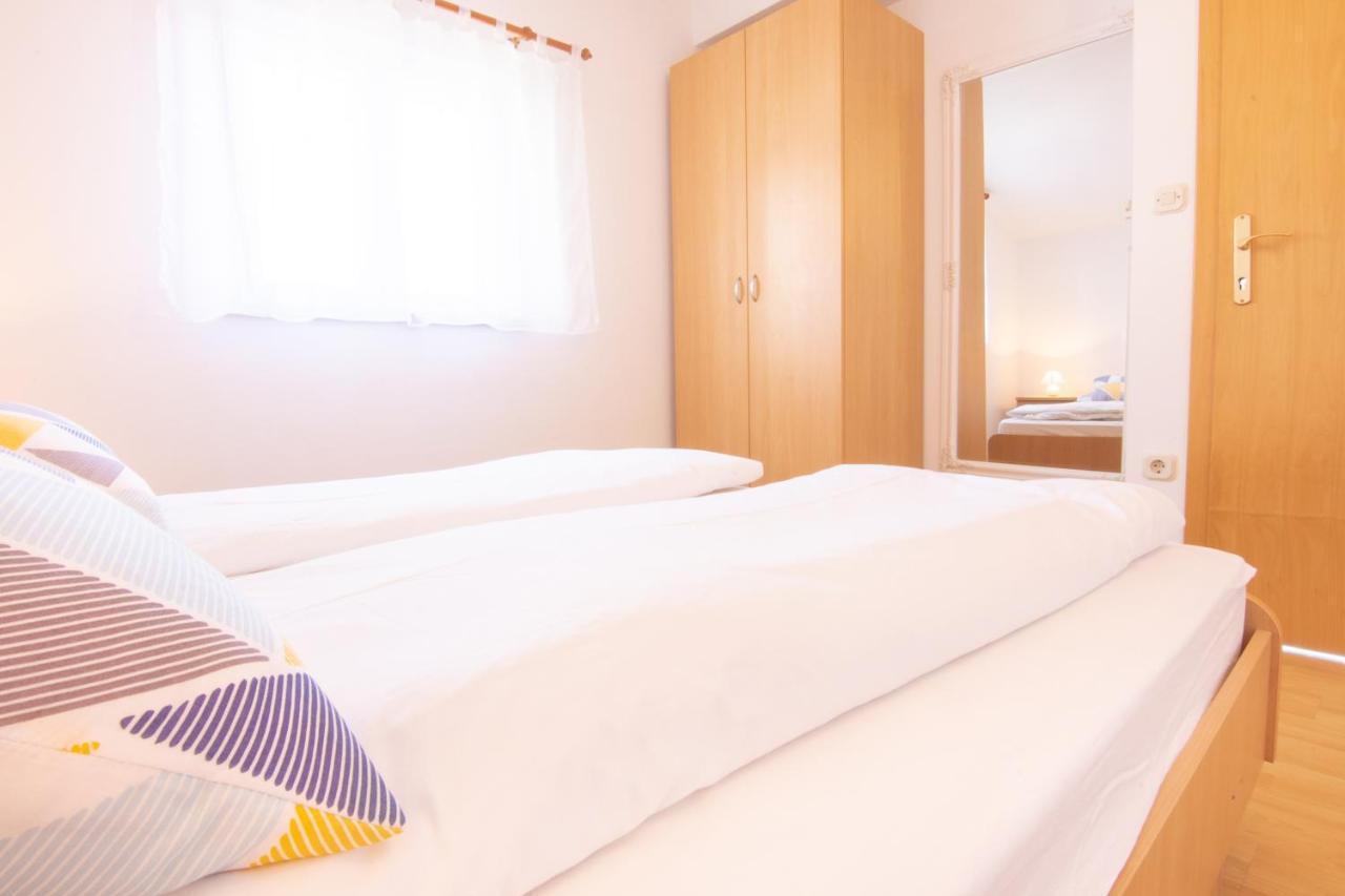 Steko Accomodations Makarska Ngoại thất bức ảnh